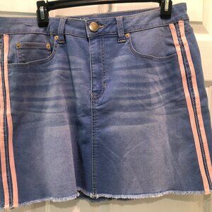 No Boundaries Women's Juniors Mid Rise Pink Stripes Denim Skirt Size 17